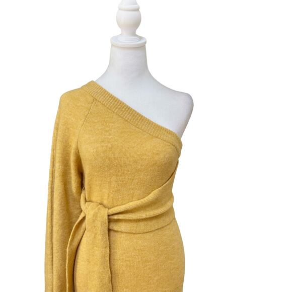 SOLD - Picture 4 of 11